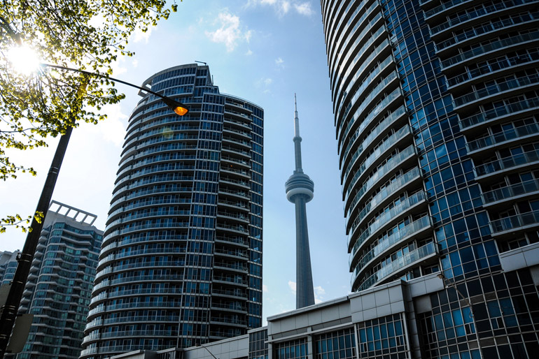 High-Rise Living a Big Part of Toronto’s Luxury Condos Market